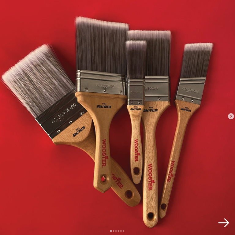 Wooster Brush 4156-4 Ultra/Pro Extra-Firm Jaguar Wall Paintbrush, 4-Inch